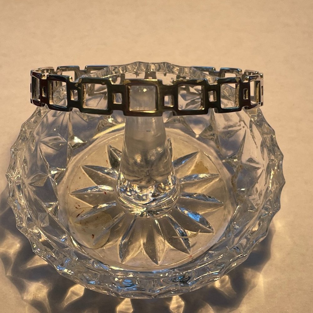 STERLING SILVER OPEN DESIGN BANGLE BRACELET